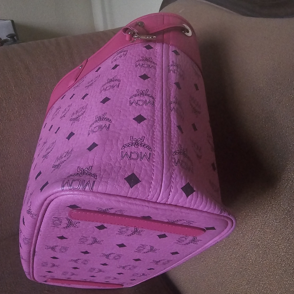 MCM Visetos Pink Tote Bag w/ Pouch - Picture 16 of 16